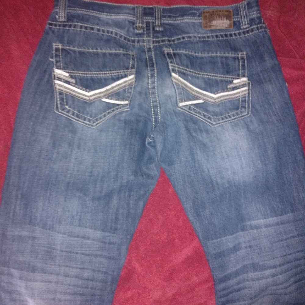 Jeans - Picture 2 of 4